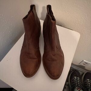 Matisse Women's Fury leather boots/booties brown women’s size 10